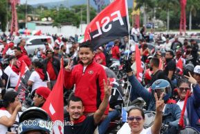 Hacia el 46/19: Aficionados por las motos protagonizan Motorizada Dos, Siempre 19