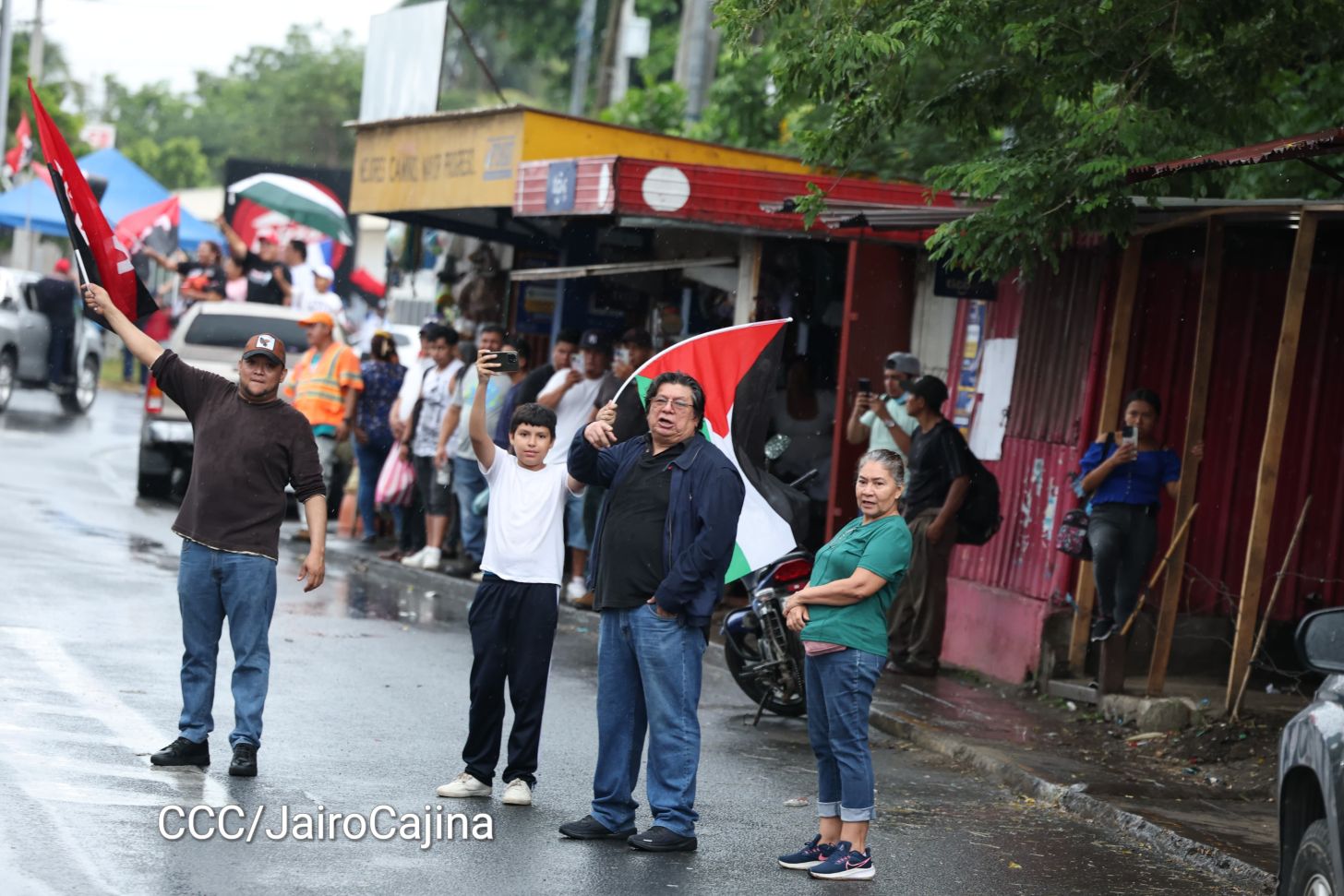 Hacia el 46/19: Aficionados por las motos protagonizan Motorizada Dos, Siempre 19