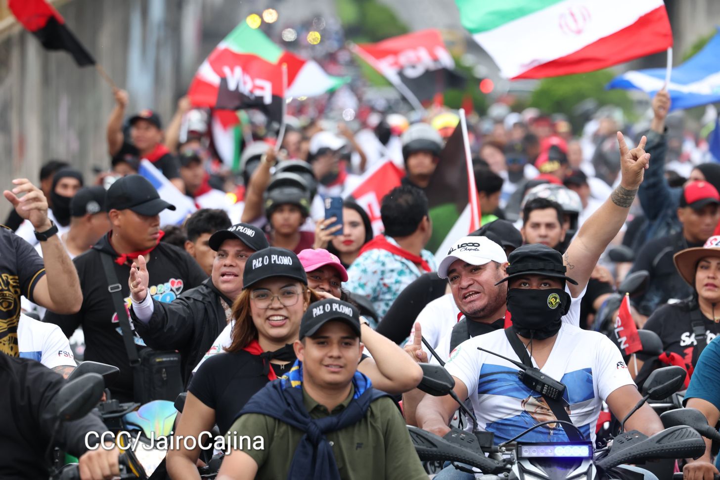 Hacia el 46/19: Aficionados por las motos protagonizan Motorizada Dos, Siempre 19