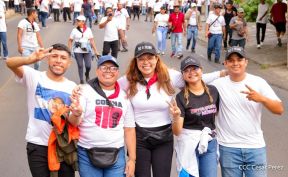 Caminata “Siempre 19, Siempre al Frente, Caminando en Victorias, Adelante con Daniel”