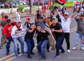 Caminata “Siempre 19, Siempre al Frente, Caminando en Victorias, Adelante con Daniel”