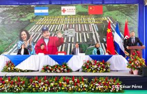 Acto de entrega de la Urbanización "Nuevas Victorias"