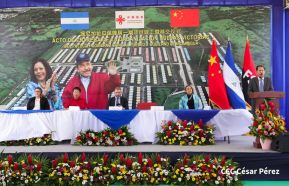 Acto de entrega de la Urbanización "Nuevas Victorias"