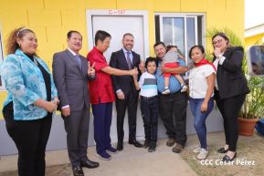 Acto de entrega de la Urbanización "Nuevas Victorias"