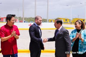 Acto de entrega de la Urbanización "Nuevas Victorias"