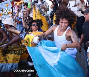 Miles acompañan la Roza del Camino en el inicio de las Fiestas Tradicionales de Managua 2025