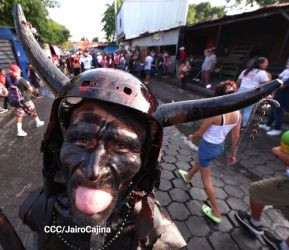 Miles acompañan la Roza del Camino en el inicio de las Fiestas Tradicionales de Managua 2025