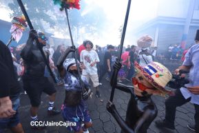 Miles acompañan la Roza del Camino en el inicio de las Fiestas Tradicionales de Managua 2025