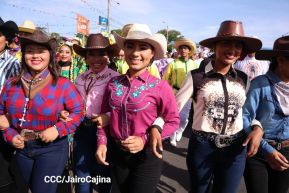 Miles acompañan la Roza del Camino en el inicio de las Fiestas Tradicionales de Managua 2025
