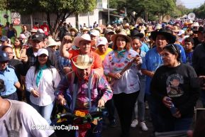 Miles acompañan la Roza del Camino en el inicio de las Fiestas Tradicionales de Managua 2025