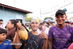 Multitudinaria procesión marca el retorno de Santo Domingo de Guzmán a Las Sierritas