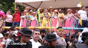 Multitudinaria procesión marca el retorno de Santo Domingo de Guzmán a Las Sierritas
