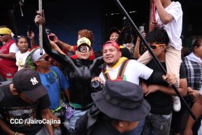 Multitudinaria procesión marca el retorno de Santo Domingo de Guzmán a Las Sierritas