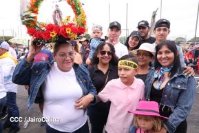 Multitudinaria procesión marca el retorno de Santo Domingo de Guzmán a Las Sierritas