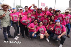 Multitudinaria procesión marca el retorno de Santo Domingo de Guzmán a Las Sierritas