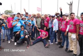 Multitudinaria procesión marca el retorno de Santo Domingo de Guzmán a Las Sierritas