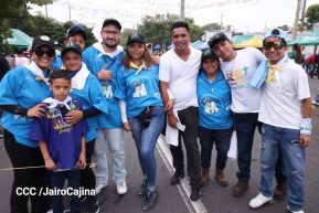 Multitudinaria procesión marca el retorno de Santo Domingo de Guzmán a Las Sierritas