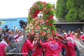 Multitudinaria procesión marca el retorno de Santo Domingo de Guzmán a Las Sierritas