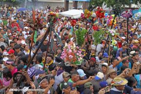 Multitudinaria procesión marca el retorno de Santo Domingo de Guzmán a Las Sierritas