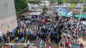 Multitudinaria procesión marca el retorno de Santo Domingo de Guzmán a Las Sierritas