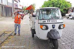 Multitudinaria procesión marca el retorno de Santo Domingo de Guzmán a Las Sierritas