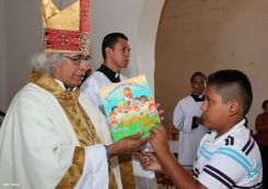 Cardenal Leopoldo Brenes participa de Encuentro Anual de Catequistas
