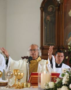Cardenal Leopoldo Brenes participa de Encuentro Anual de Catequistas
