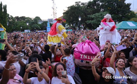 Tradición y fe: León vive la Gritería Chiquita en honor a la Virgen de la Asunción