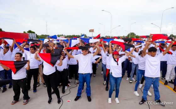 Entregamos a las familias nicaragüenses Paso a Desnivel Comandante Julio Buitrago Urroz