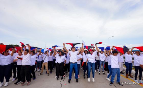 Entregamos a las familias nicaragüenses Paso a Desnivel Comandante Julio Buitrago Urroz