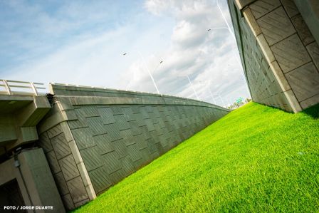 Entregamos a las familias nicaragüenses Paso a Desnivel Comandante Julio Buitrago Urroz