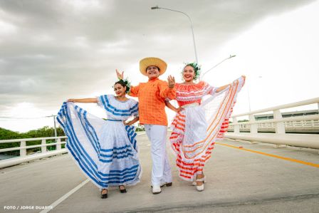 Entregamos a las familias nicaragüenses Paso a Desnivel Comandante Julio Buitrago Urroz