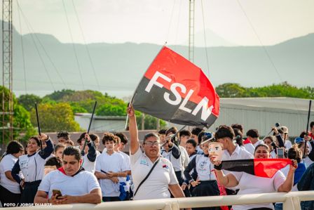 Entregamos a las familias nicaragüenses Paso a Desnivel Comandante Julio Buitrago Urroz