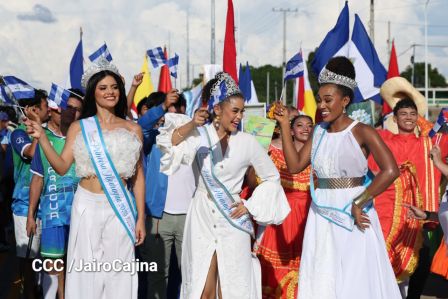 Gobierno de Rosario y Daniel entregan a las familias Primer Tramo de la Pista Héroes de La Insurrección