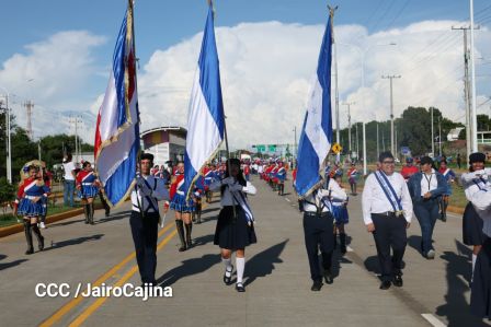 Gobierno de Rosario y Daniel entregan a las familias Primer Tramo de la Pista Héroes de La Insurrección