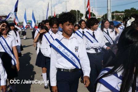 Gobierno de Rosario y Daniel entregan a las familias Primer Tramo de la Pista Héroes de La Insurrección