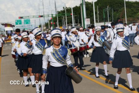 Gobierno de Rosario y Daniel entregan a las familias Primer Tramo de la Pista Héroes de La Insurrección