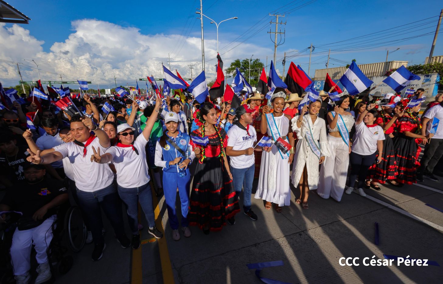 Gobierno de Rosario y Daniel entregan a las familias Primer Tramo de la Pista Héroes de La Insurrección