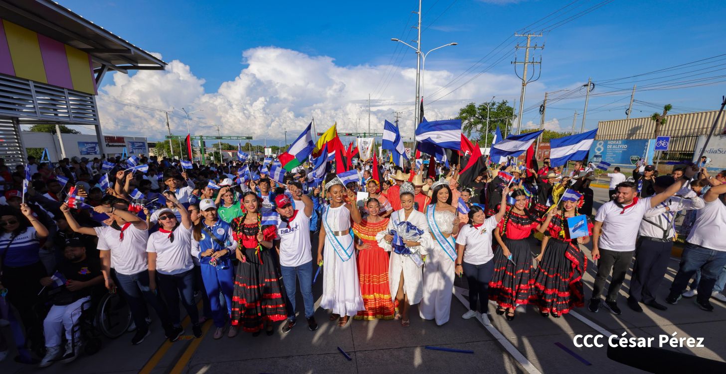 Gobierno de Rosario y Daniel entregan a las familias Primer Tramo de la Pista Héroes de La Insurrección