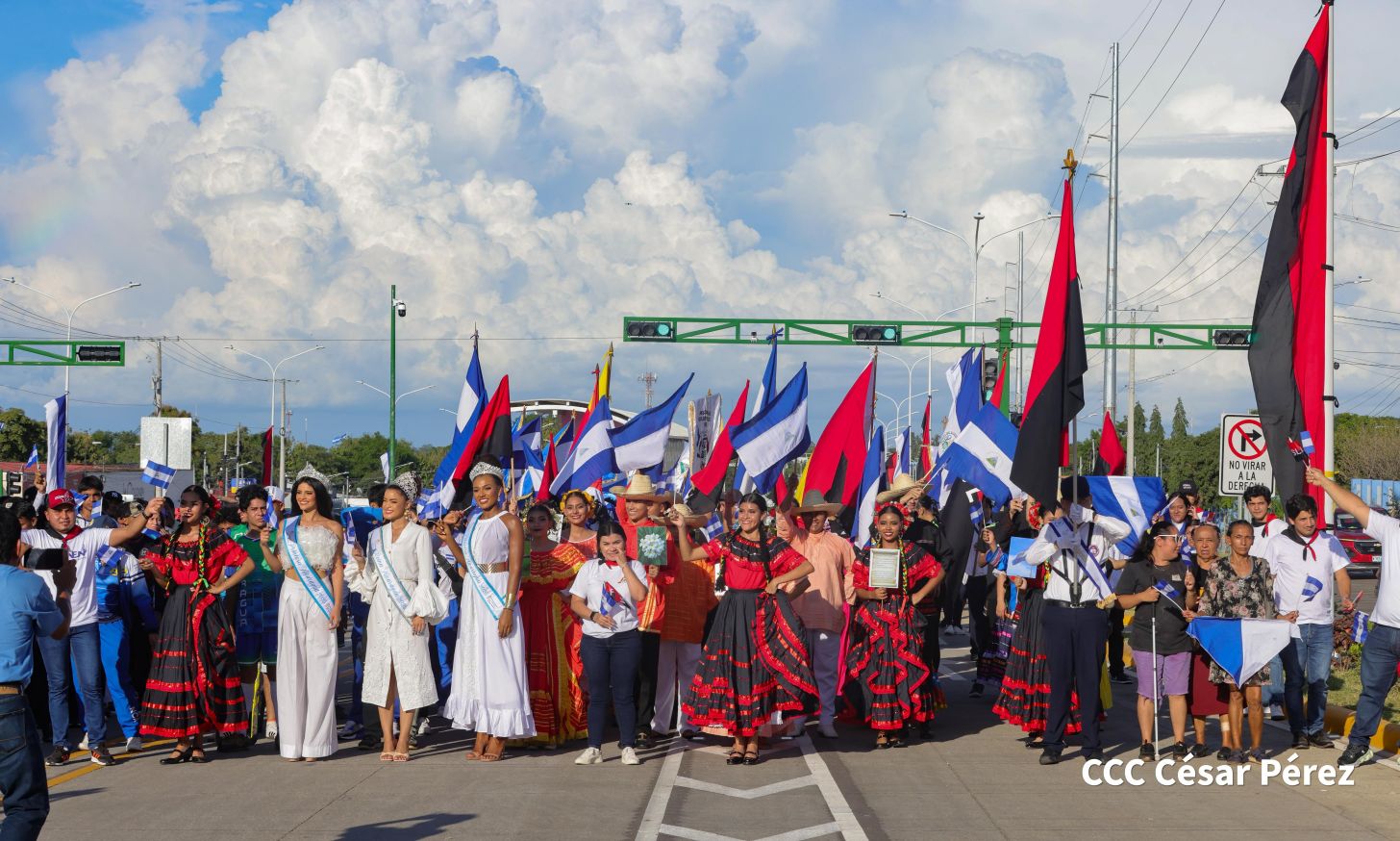 Gobierno de Rosario y Daniel entregan a las familias Primer Tramo de la Pista Héroes de La Insurrección