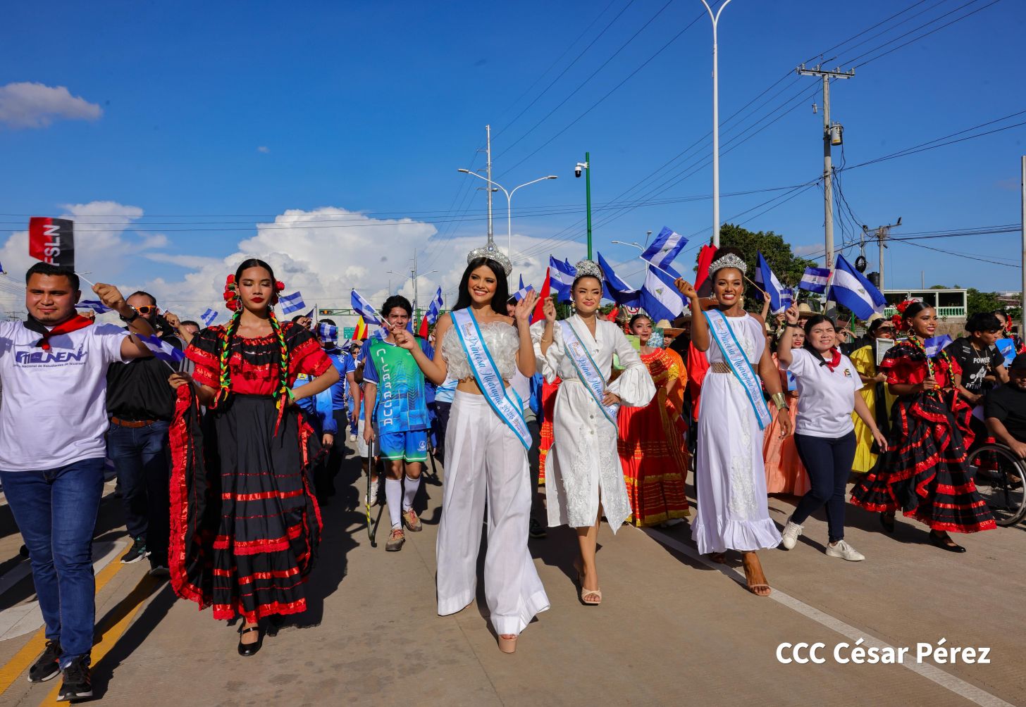 Gobierno de Rosario y Daniel entregan a las familias Primer Tramo de la Pista Héroes de La Insurrección