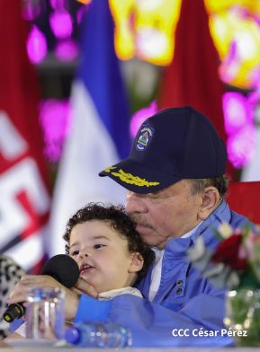 46 aniversario de fundación de la Policía Nacional  