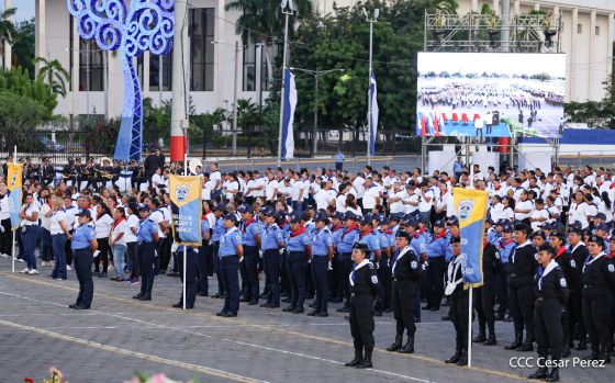 46 aniversario de fundación de la Policía Nacional  