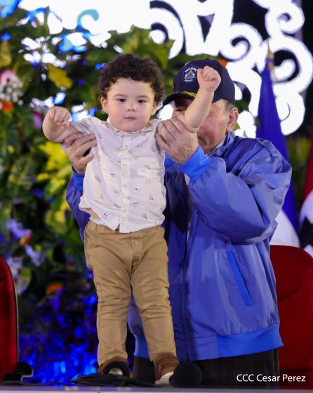 46 aniversario de fundación de la Policía Nacional  