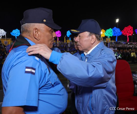 46 aniversario de fundación de la Policía Nacional  