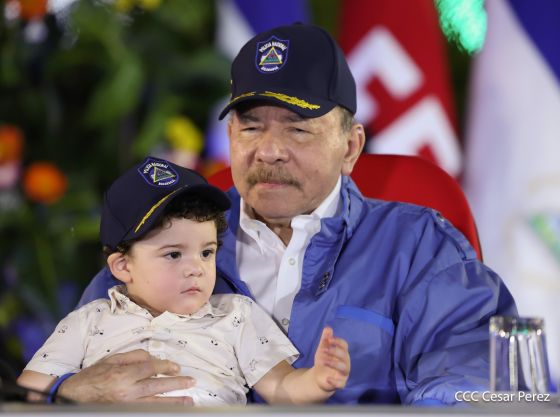 46 aniversario de fundación de la Policía Nacional  