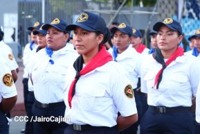 Desfile Policial “Unidad, Fuerza y Victorias” en la Avenida de Bolívar a Chávez