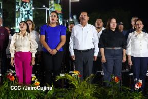 Desfile Policial “Unidad, Fuerza y Victorias” en la Avenida de Bolívar a Chávez