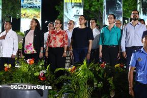 Desfile Policial “Unidad, Fuerza y Victorias” en la Avenida de Bolívar a Chávez
