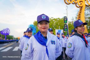 Desfile Policial “Unidad, Fuerza y Victorias” en la Avenida de Bolívar a Chávez